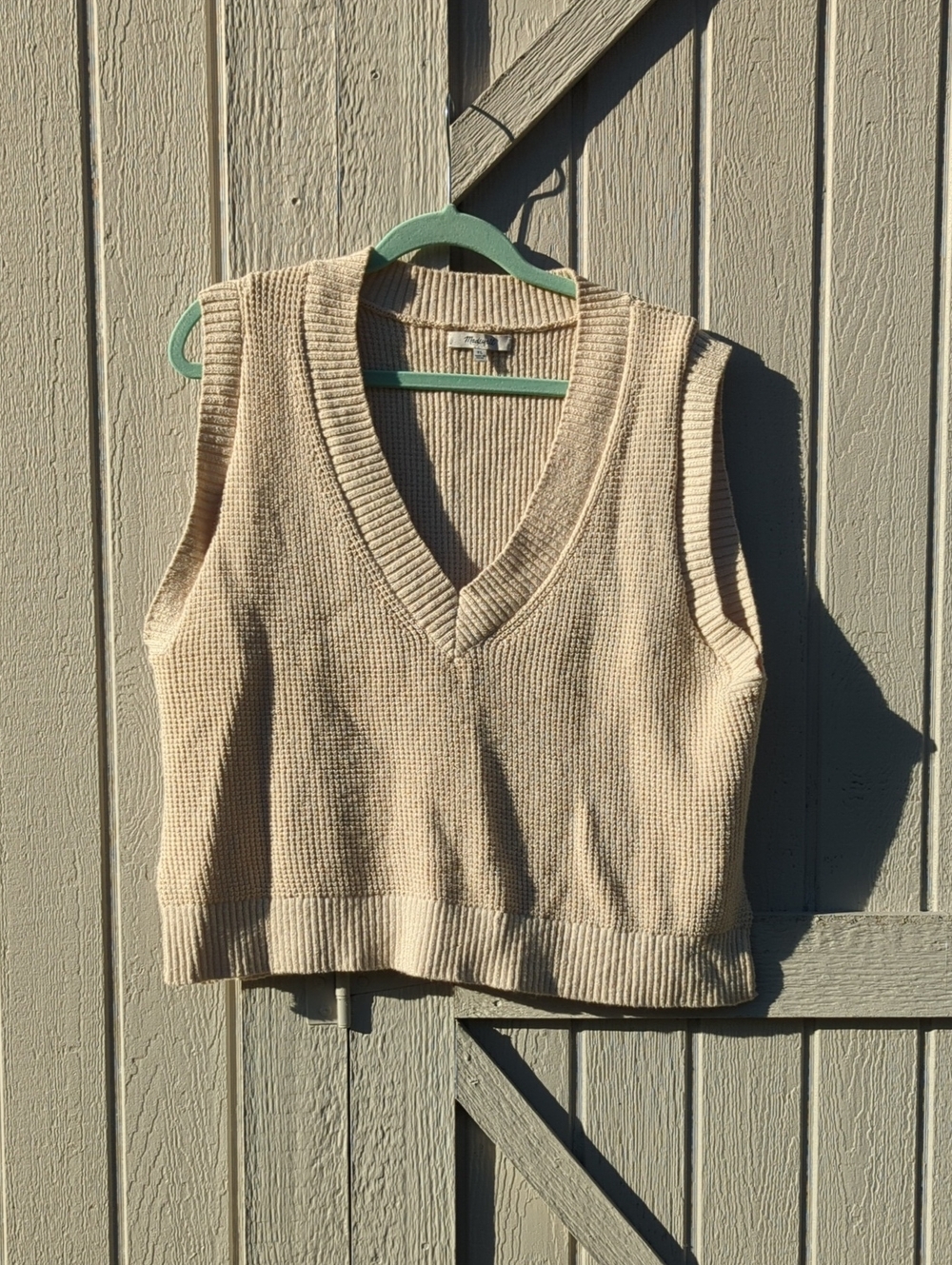 Madewell V-Neck Knit Sweater Vest in Beige